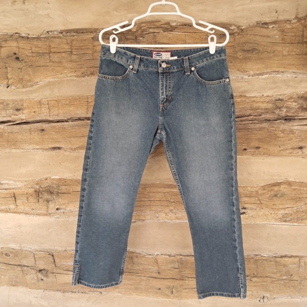 Old Navy Vintage Medium Wash Low Rise Premium Denim Capri Jeans Size 10
